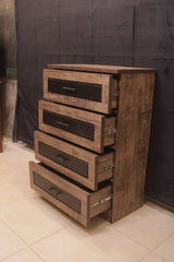 Chest Of Drawer With 4 Cavernous Drawers