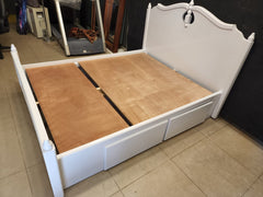 Queen Size Bed (Subject To Price Change)