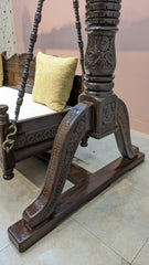 Chinioti jhoola In Solid Sheesham Wood
