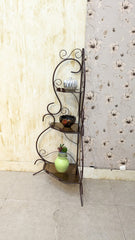 Corner display Shelf
