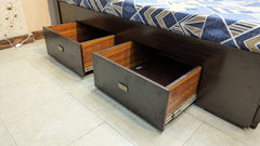 King Size Bed With Storage Drawers