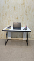 Brand New Modern Study Table – Sleek & Practical