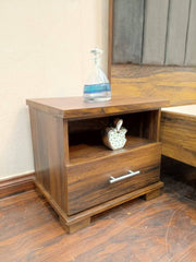 New King Size Bed with 2 Side Tables