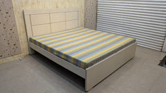 Beautiful King Size Bed β Elegant & Modern Design