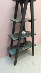 BRAND NEW – PREMIUM DISPLAY SHELF
