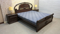 King Size Bed With 2 Side Tables