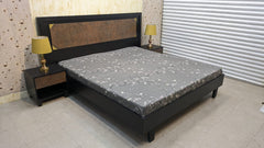King Size Bed With 2 Side Table