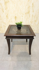 Corner table