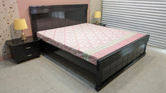 King Size Bed With 2 Side Tables