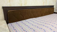 King size bed with 2 side table