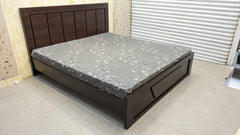 King size bed