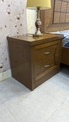 King Size Bed With 2 Side table