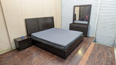 King Size Bed with 1 Side Table and Dressing Table