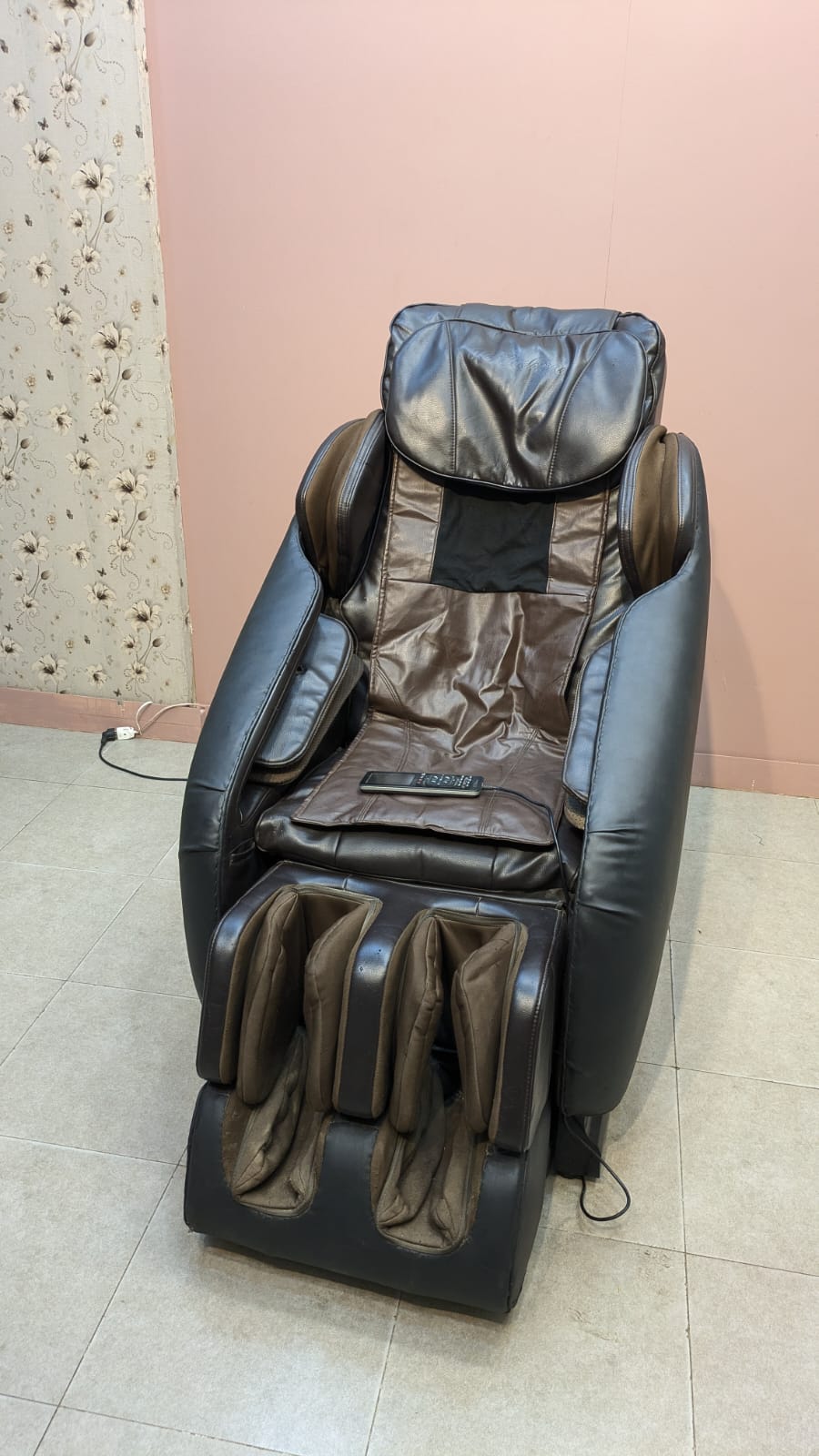JC Buckman Massage Chair