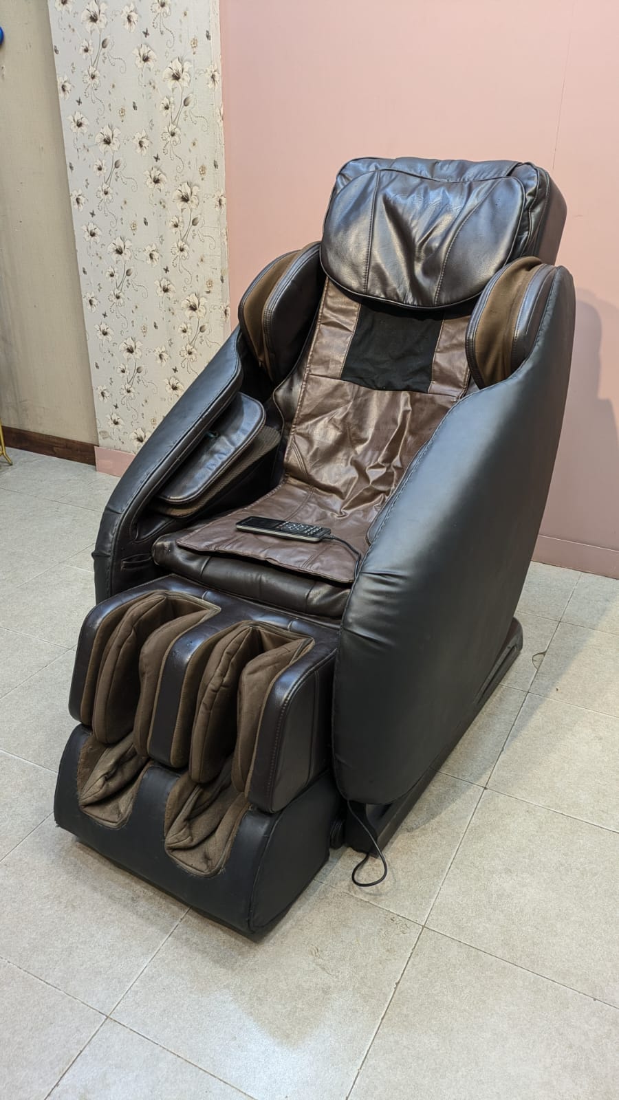 JC Buckman Massage Chair