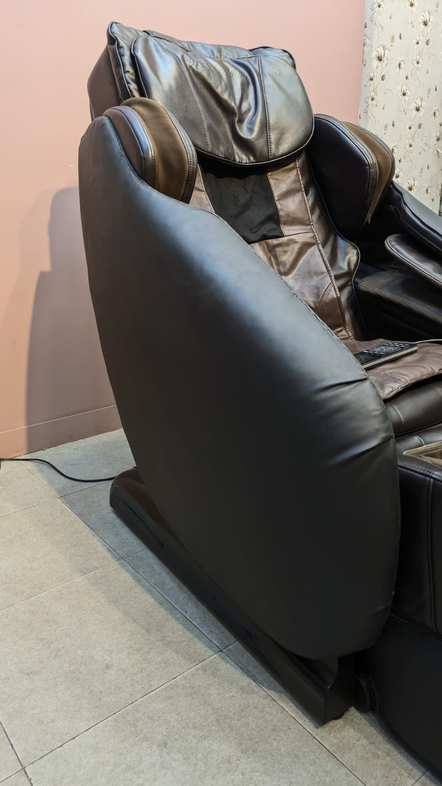 JC Buckman Massage Chair