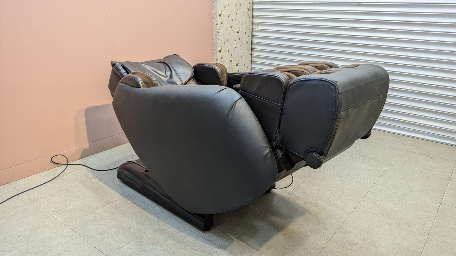 JC Buckman Massage Chair