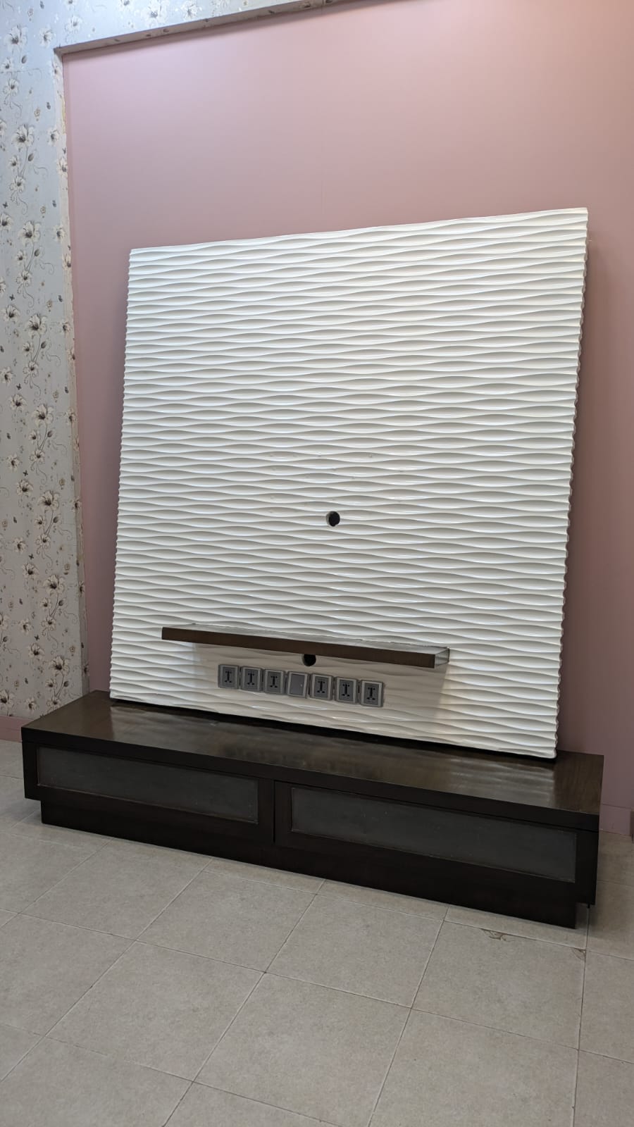LED Unit with Wall Mounted Wall