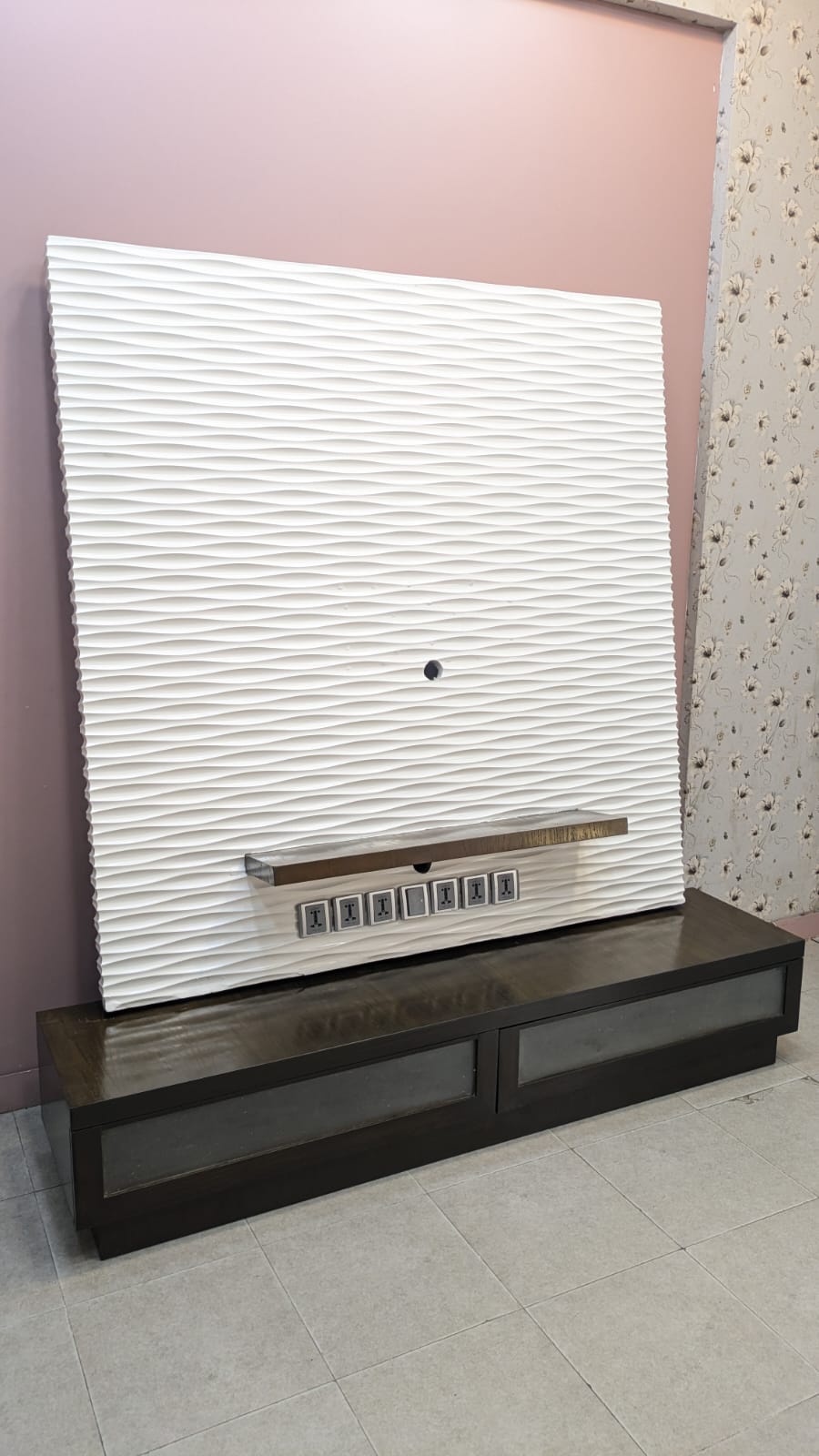 LED Unit with Wall Mounted Wall