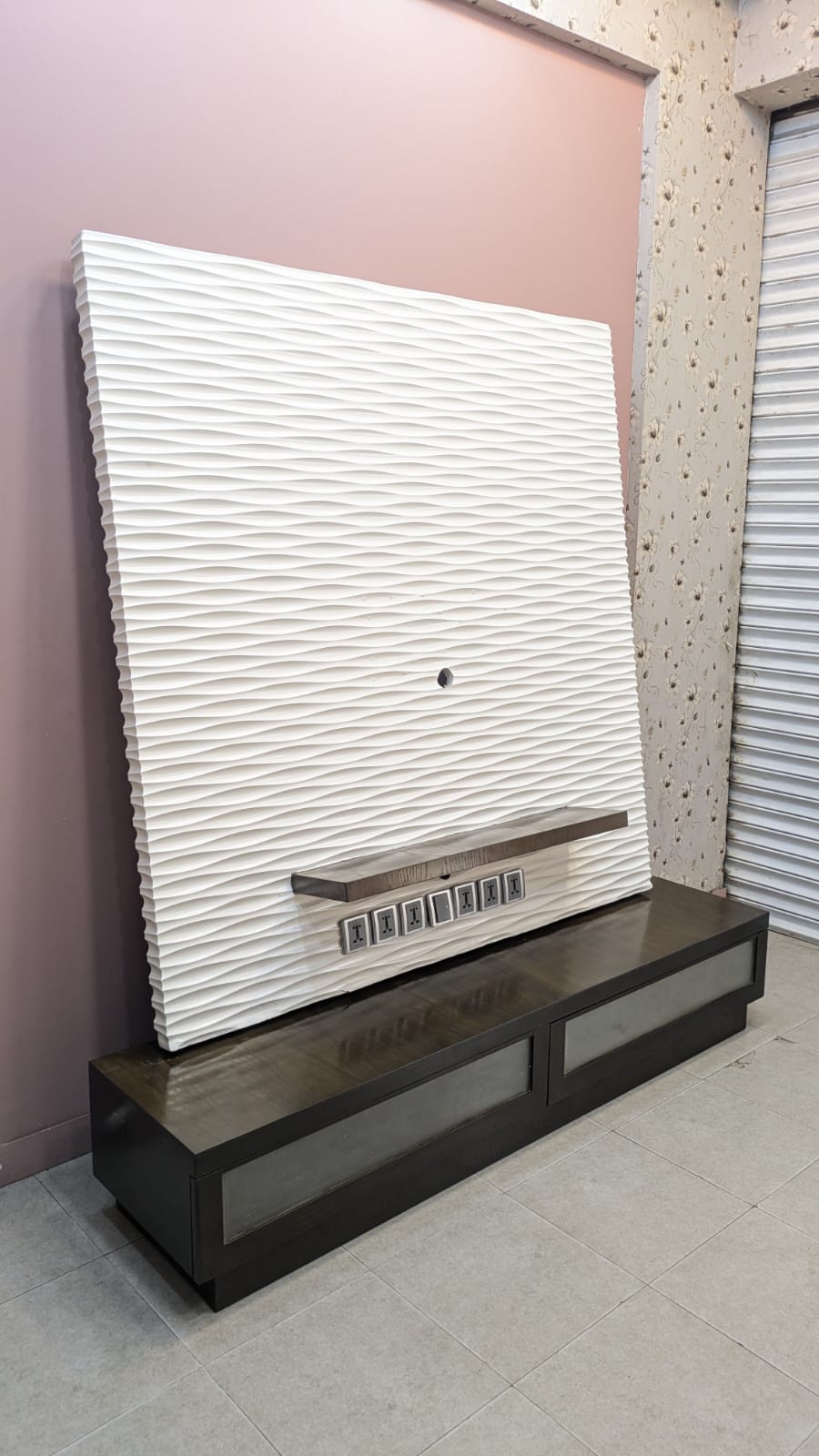 LED Unit with Wall Mounted Wall