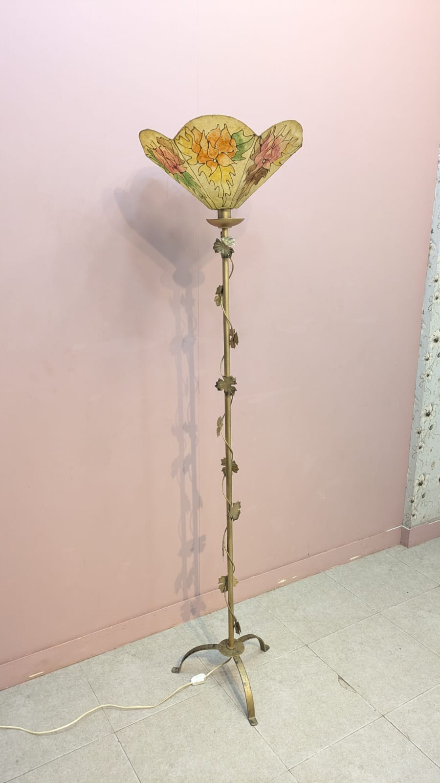 Chinese floor lamp