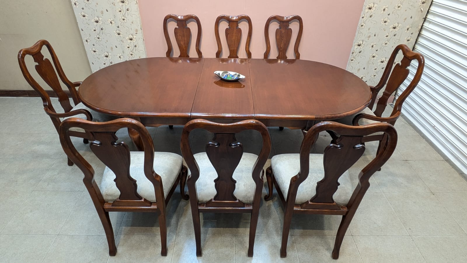 Imported American Queen Anne Extendable 8 Seater Dining Table with China Cabinet Cum Divider