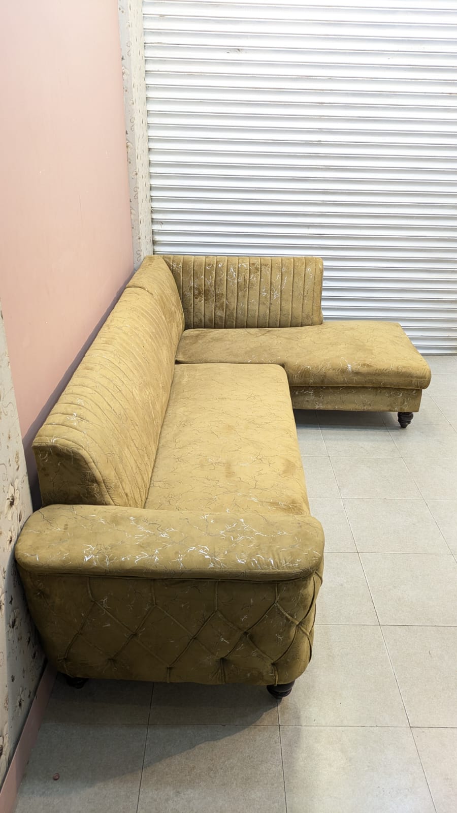 Comfortable 6 Seater L Shape Sofa