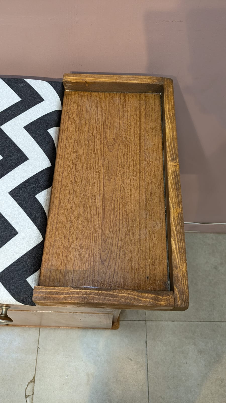 Smart Iron Table