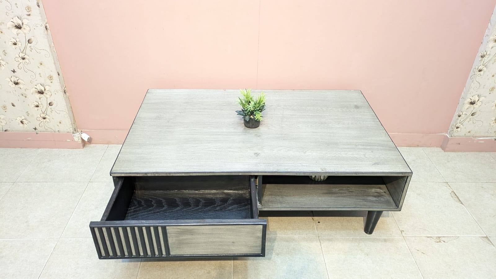 Modern Design Center Table