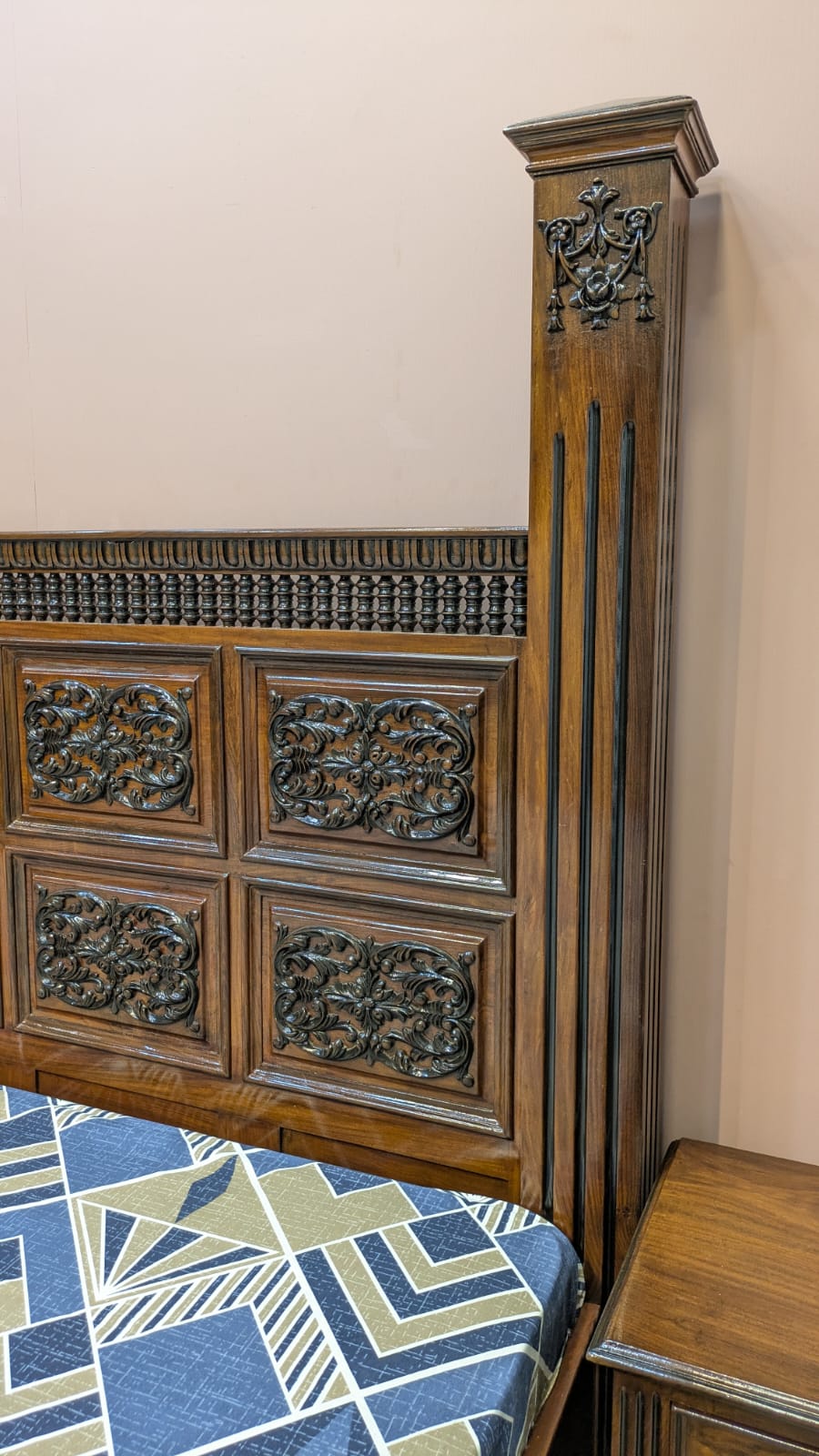 Solid Sheesham Wood King Size Bed Set