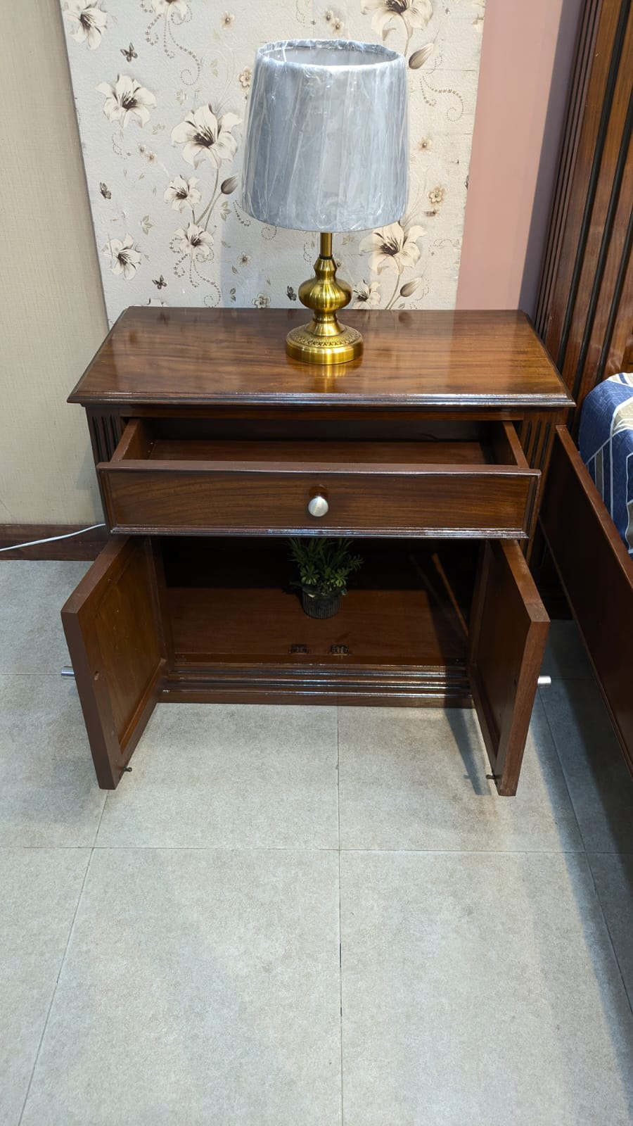 Solid Sheesham Wood King Size Bed Set