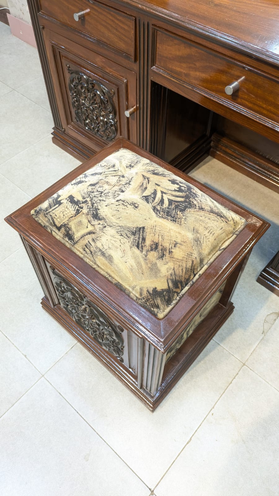 Solid Sheesham Wood King Size Bed Set