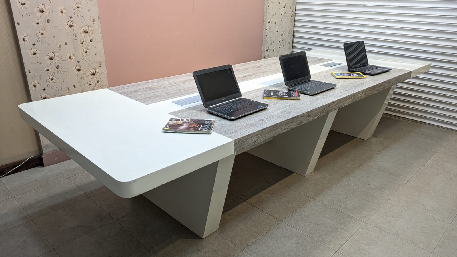 Habitt Conference Table