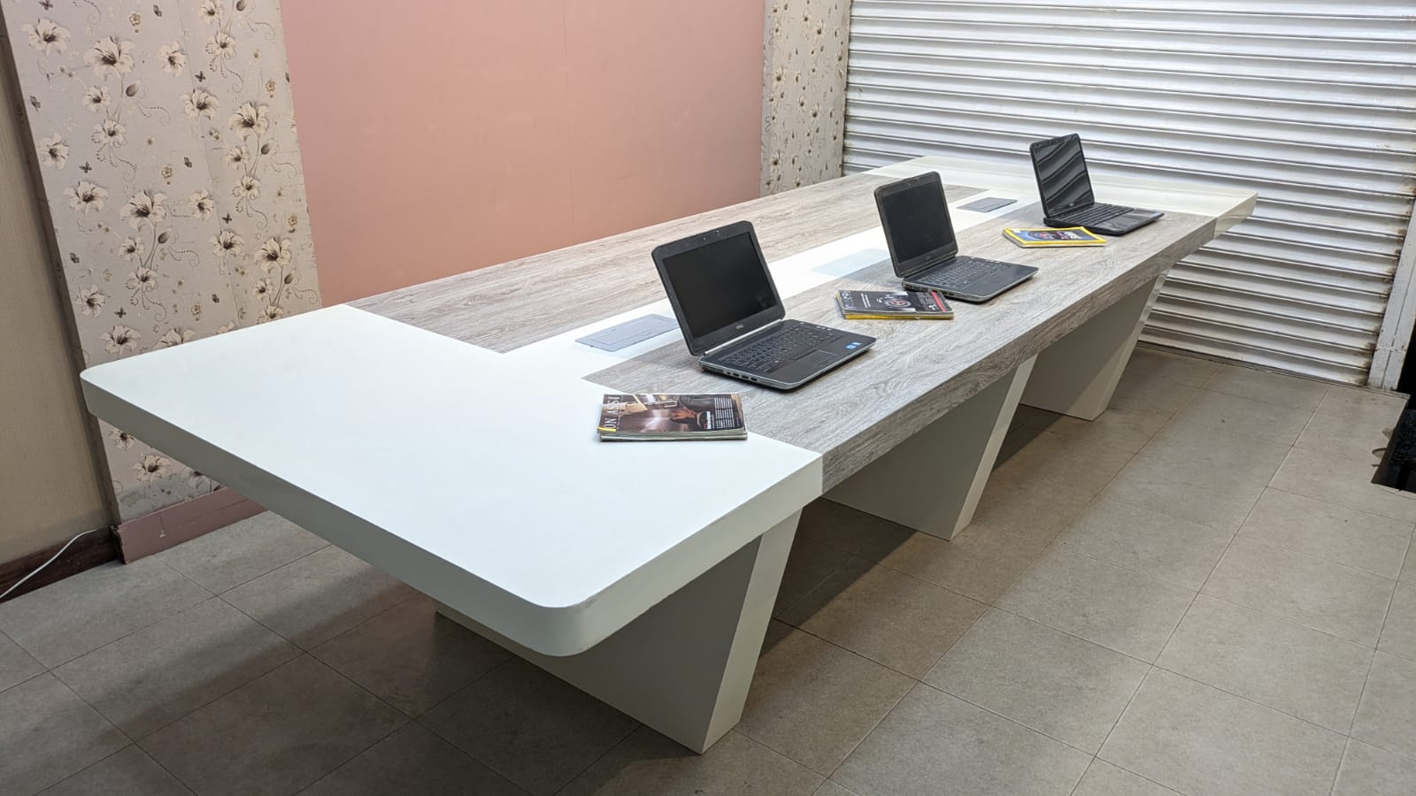Habitt Conference Table