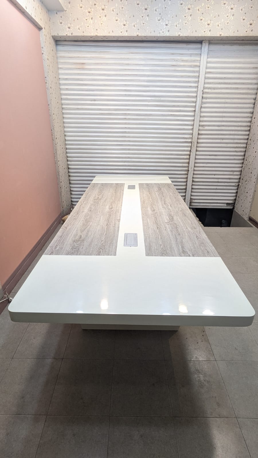 Habitt Conference Table