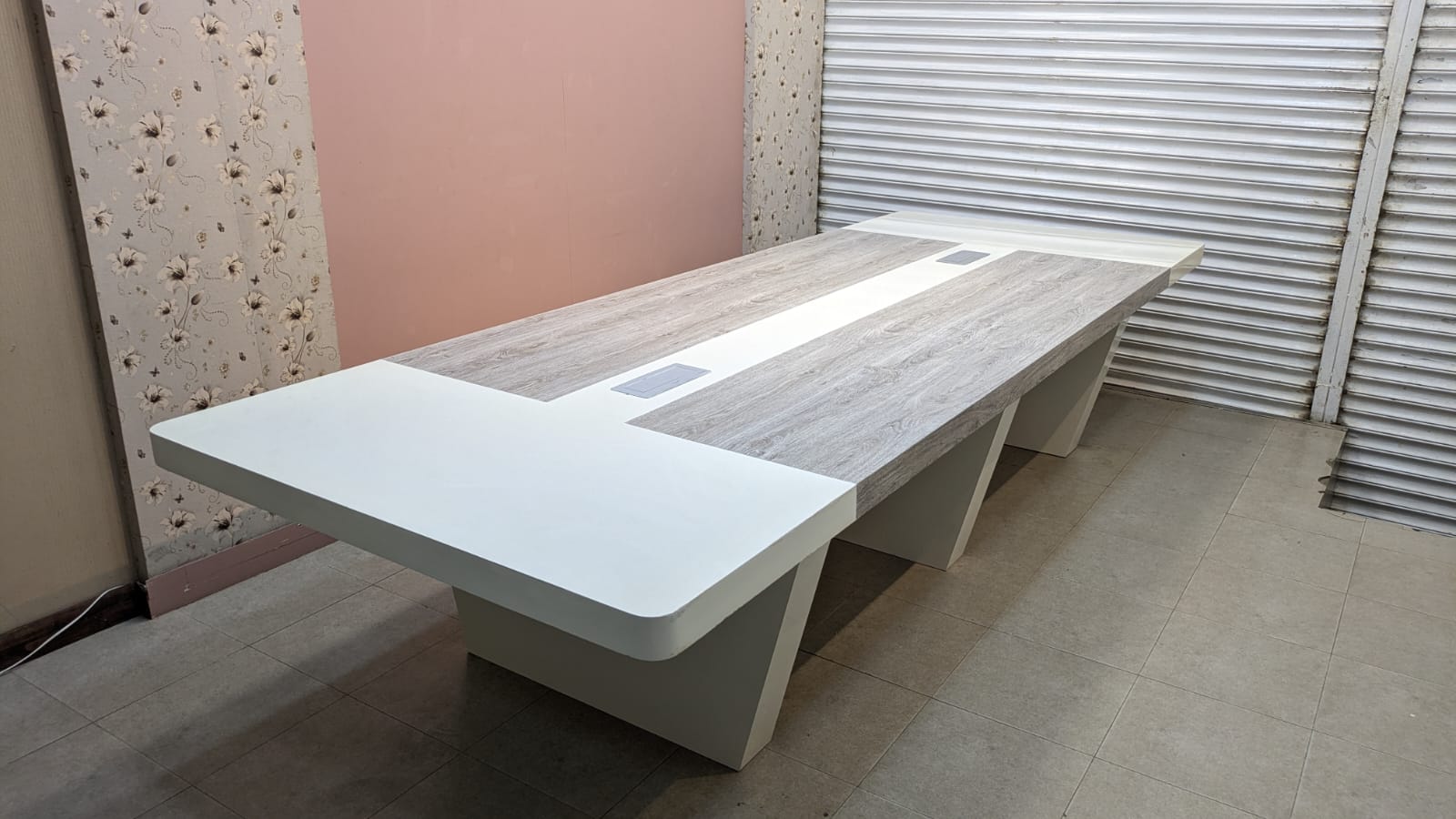 Habitt Conference Table