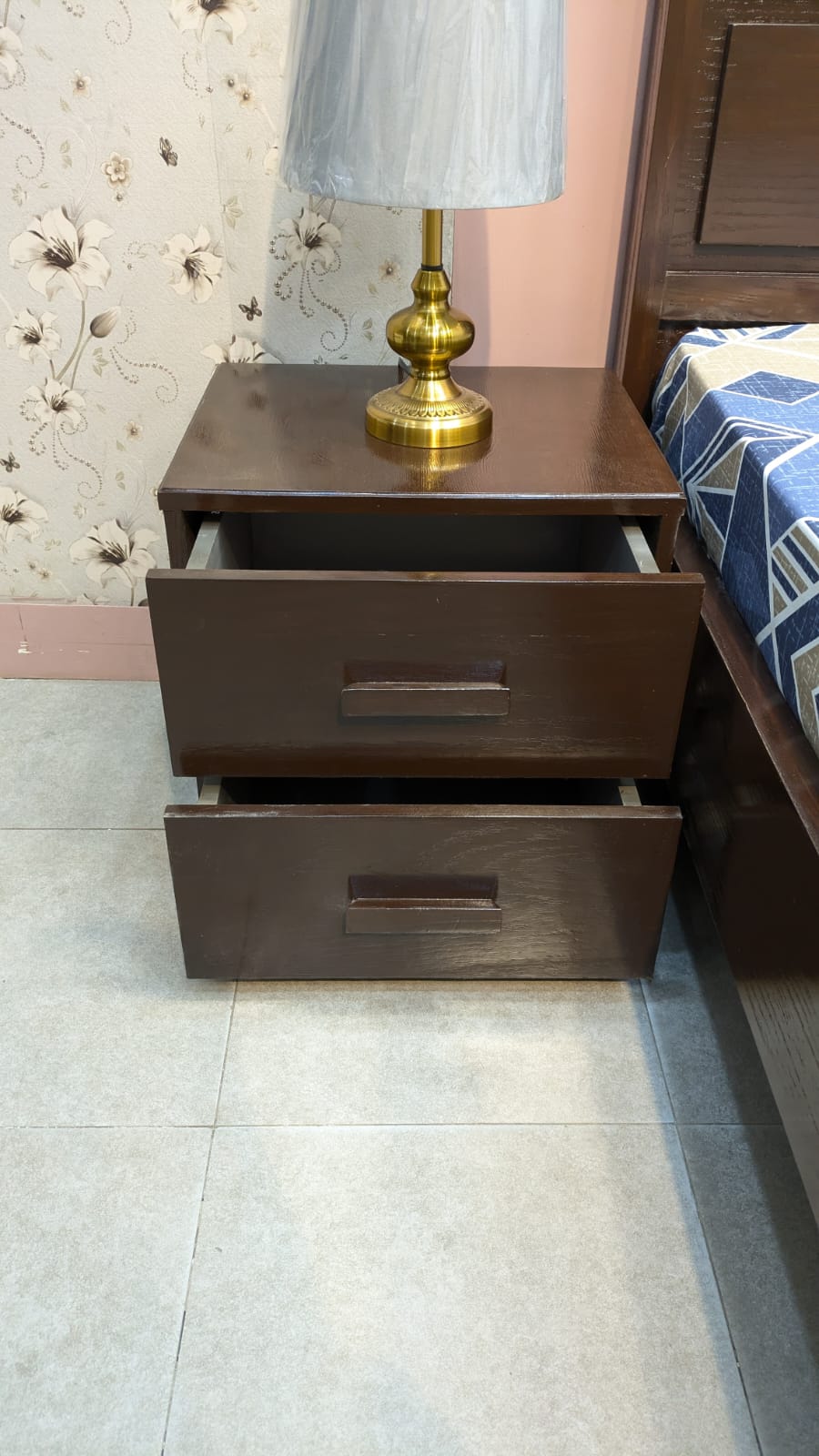 Habitt King Size Bed Set