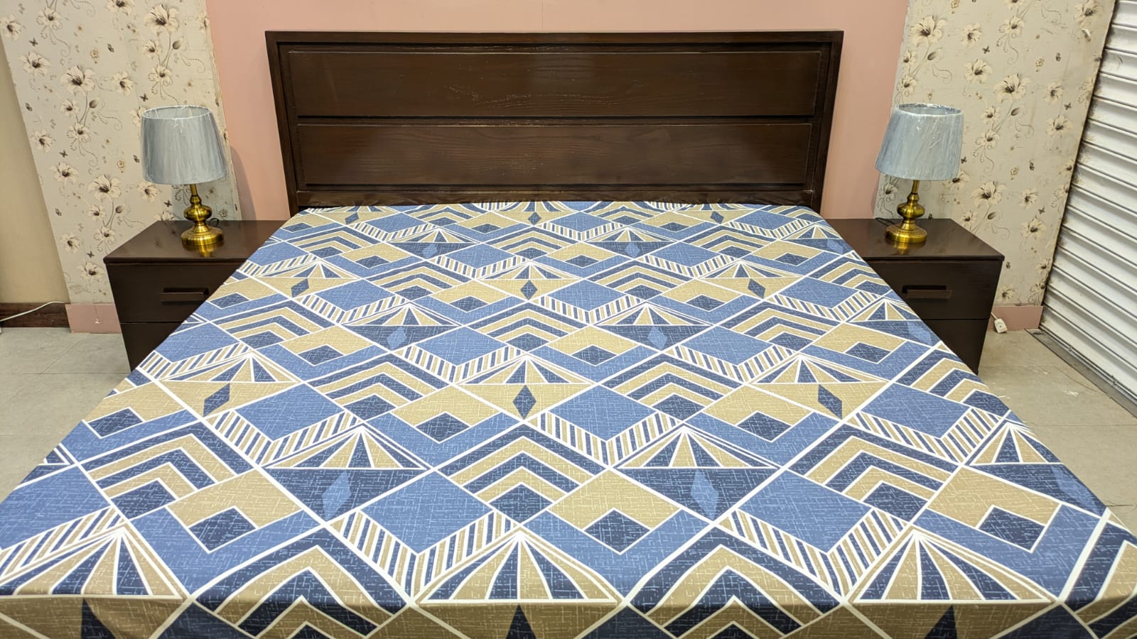 Habitt King Size Bed Set