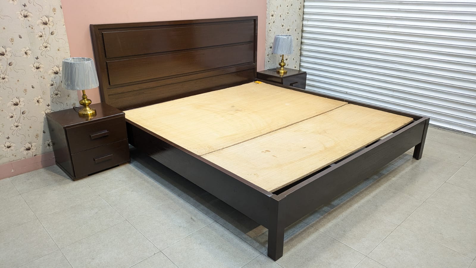 Habitt King Size Bed Set