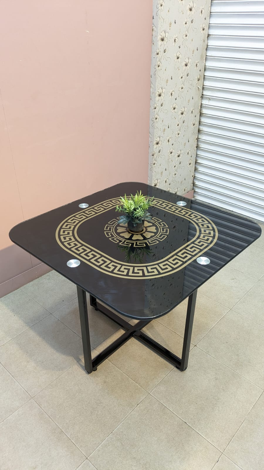 ELEGANT BLACK &amp; GOLD 4-SEATER DINING TABLE SET