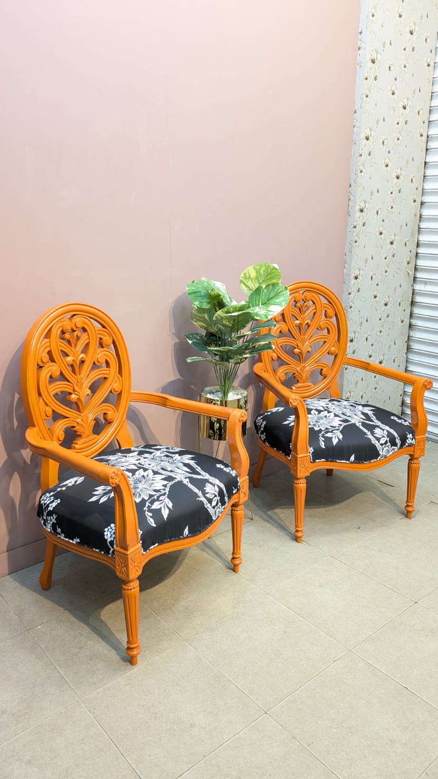 Solid Sheesham Wood pair Of Coffee Chair
