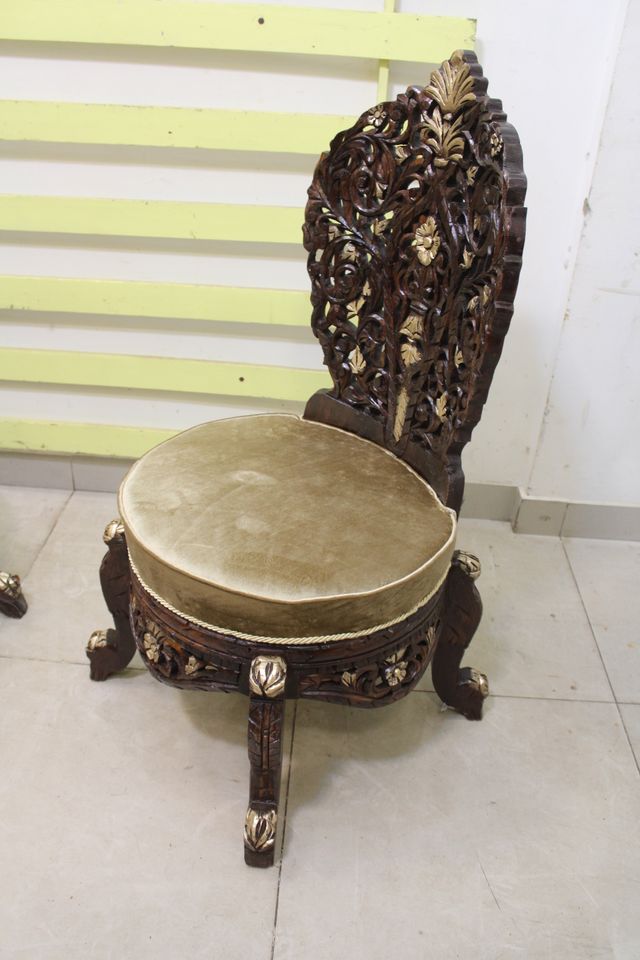 Peri Chair Set (Subject to Price Change)