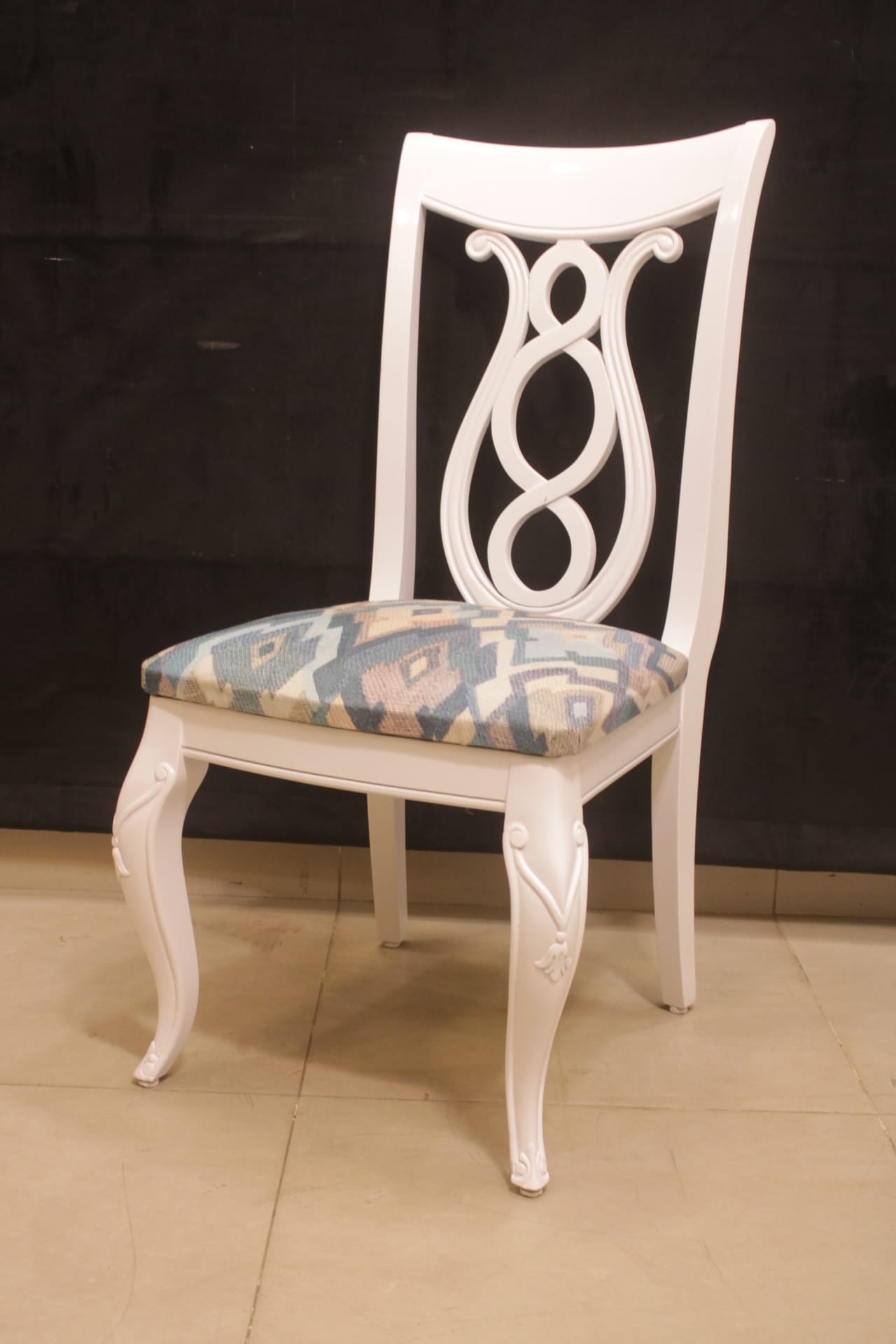 4 Seater Dining Table (Subject To Price Change)