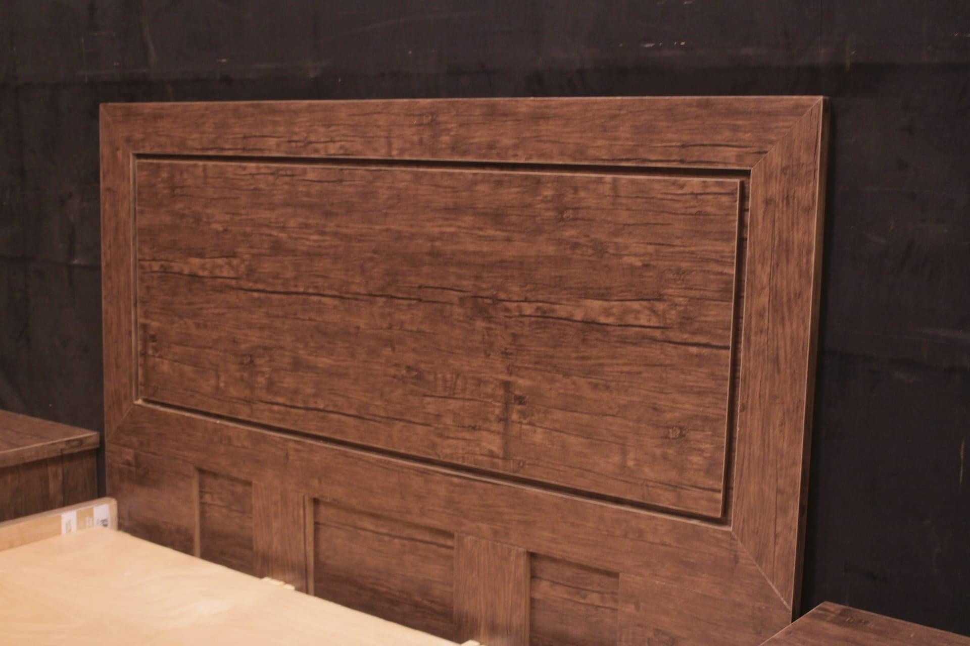 TGSC Queen Size Bed With 2 Side Table (Subject To Price Change)