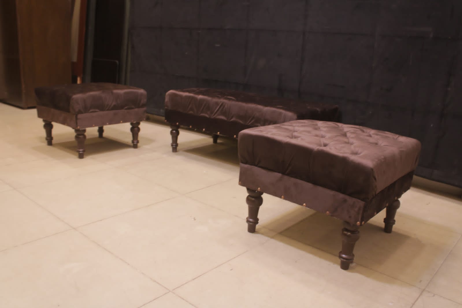 TGSC 4 Seater Ottoman Set Chesterfield Design (Subject To Price Change)