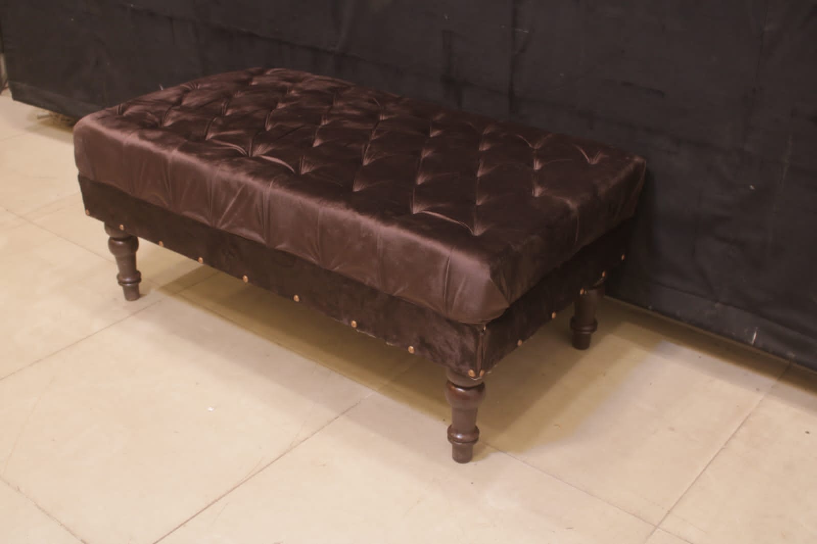 TGSC 4 Seater Ottoman Set Chesterfield Design (Subject To Price Change)