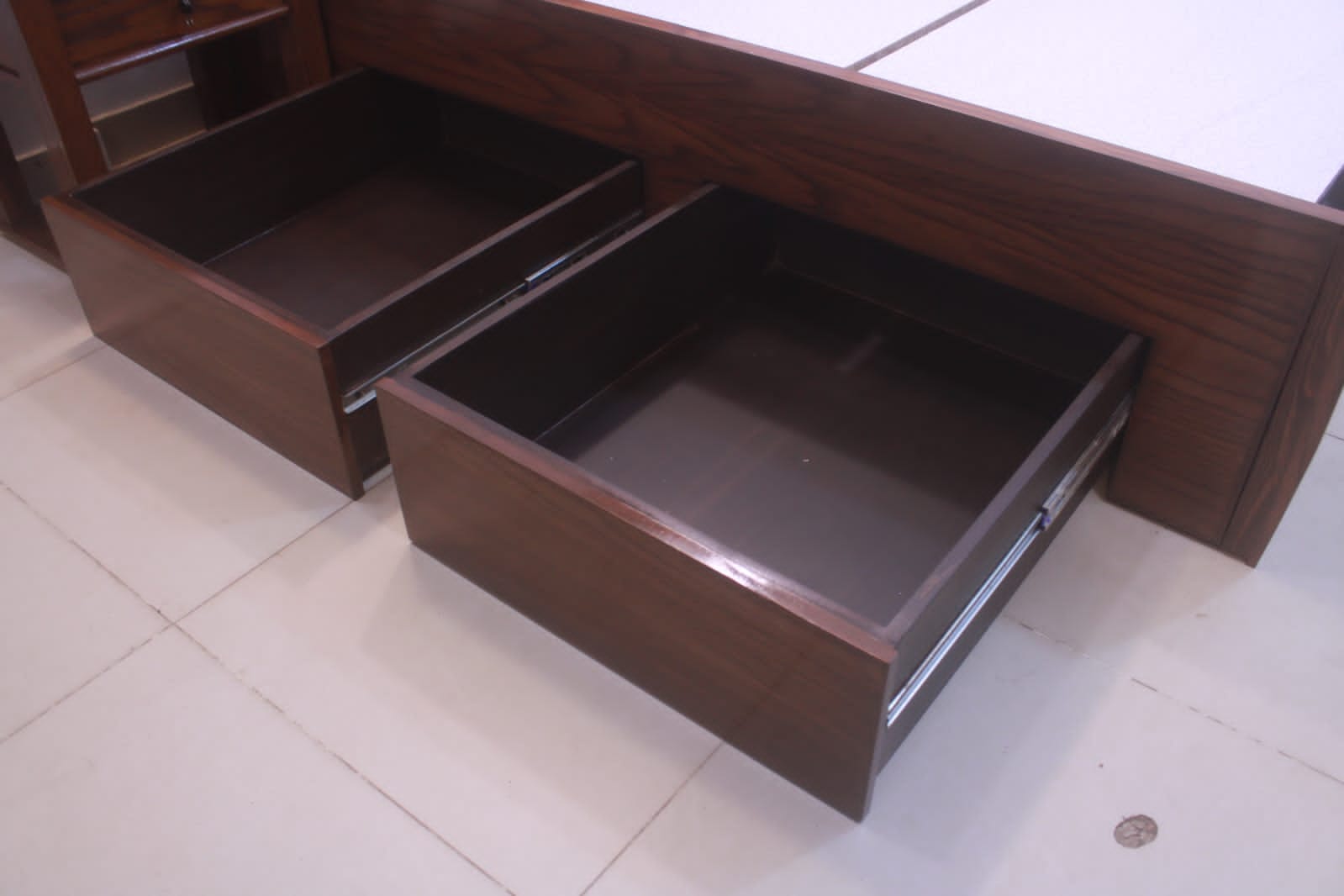 Bedroom Set "The Mario" - Made to Order (Subject to Price Change)