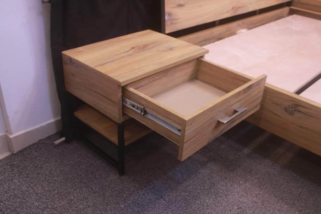 Tgsc Design New Arrival 🔥Daisy🔥 Queen Size Bed With 2 Side Tables