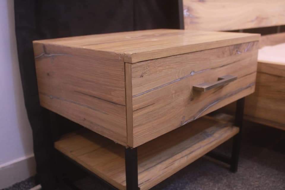 Tgsc Design New Arrival 🔥Daisy🔥 Queen Size Bed With 2 Side Tables