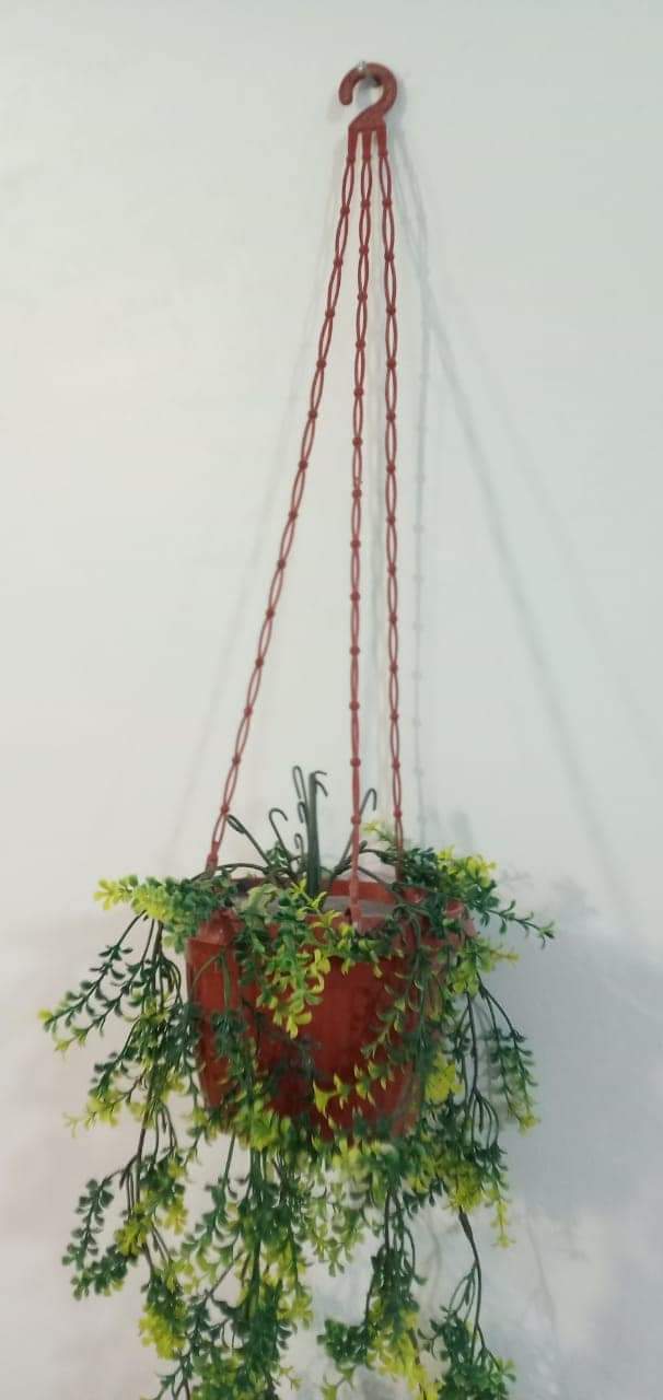 Brand New Hanging Planter With Pot